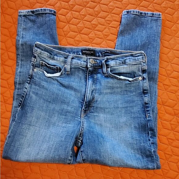 Banana Republic -High Rise Skinny Jean - Size 30S - Picture 3 of 7